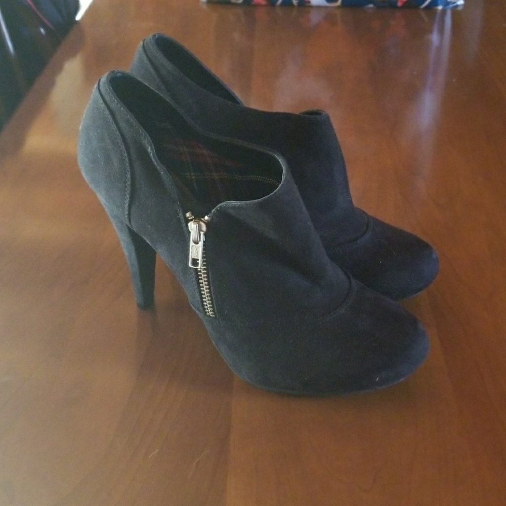 Fergalicious booties
